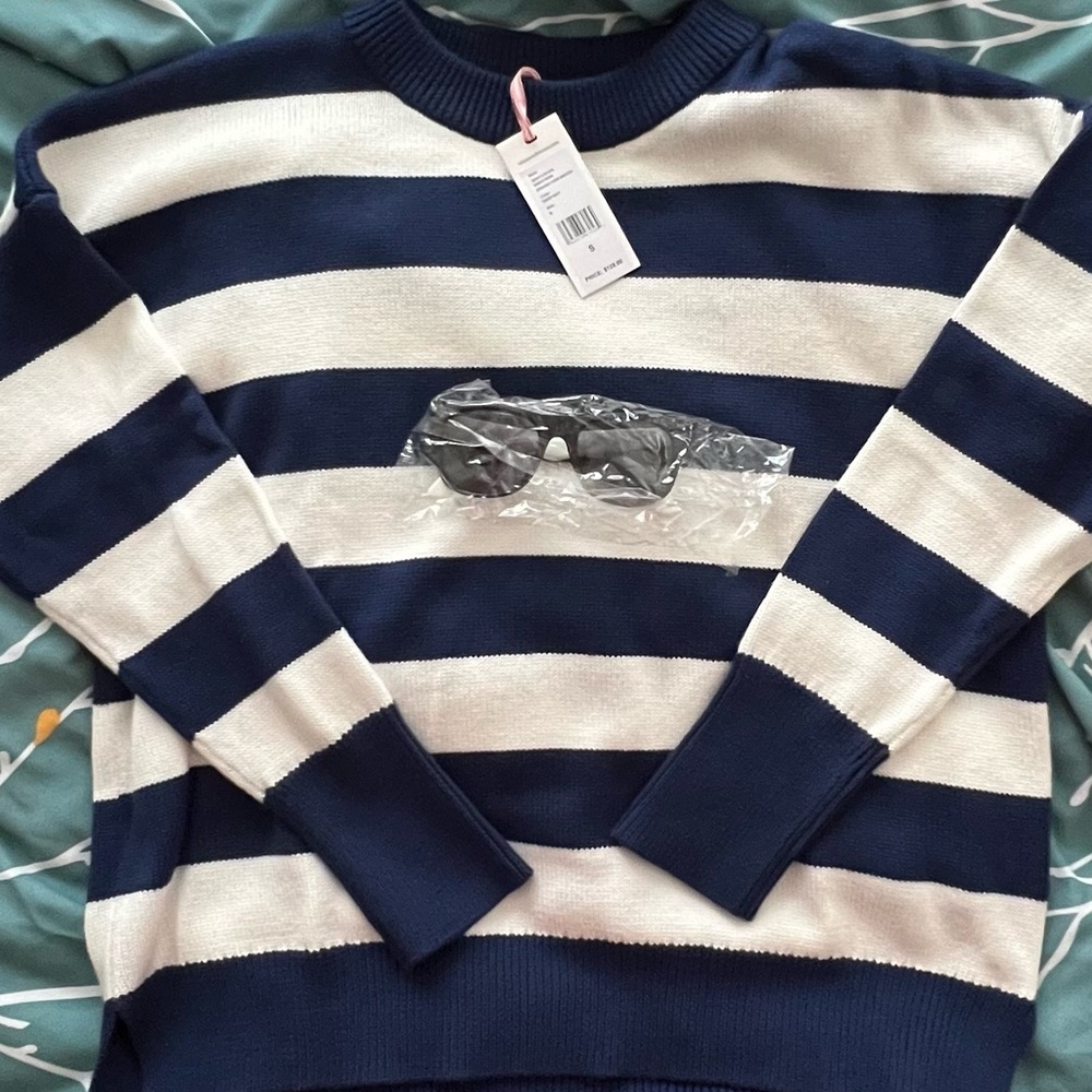 NWT Vineyard Vines sweater